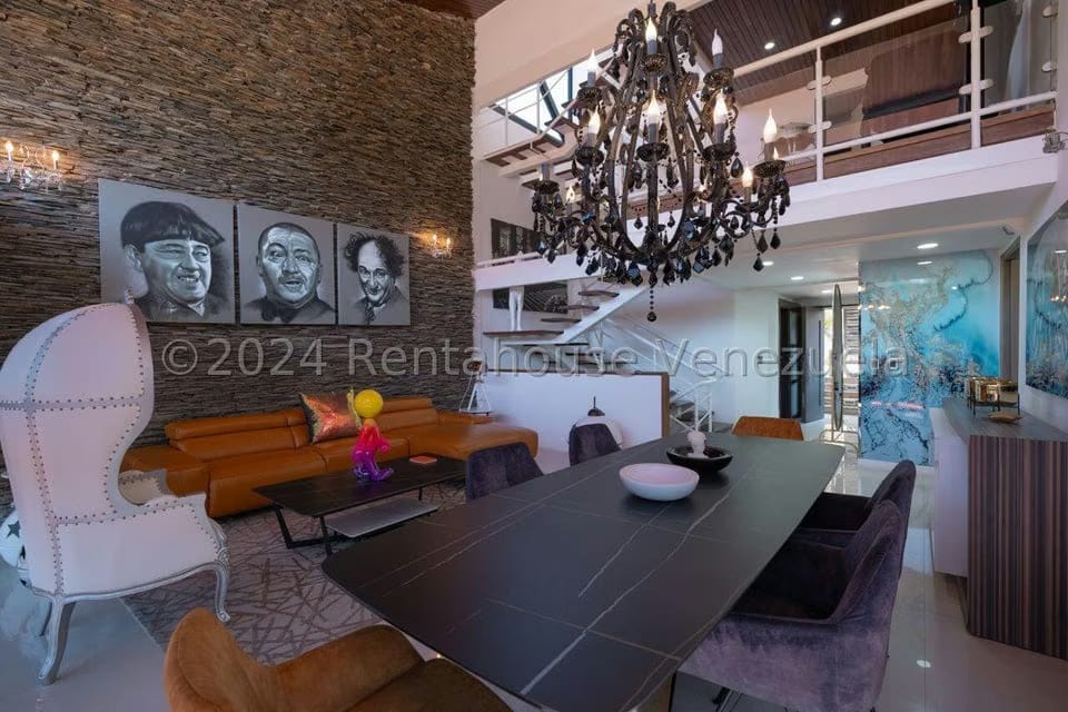 Casa (Multipes Niveles) en Venta en La Escondida, Distrito Metropolitano - 5