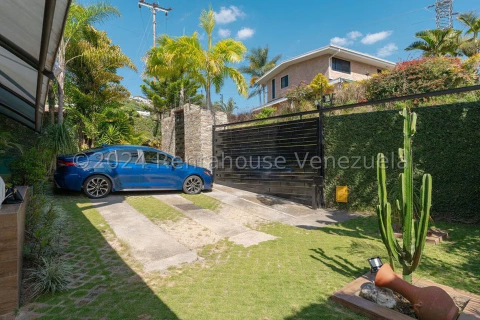 Casa (Multipes Niveles) en Venta en La Escondida, Distrito Metropolitano - 63
