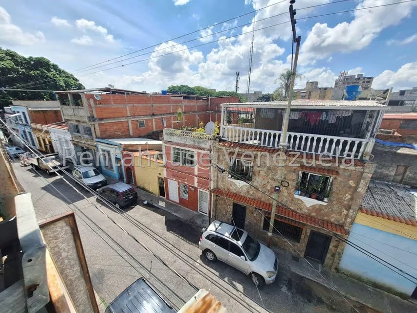 Casa (Multipes Niveles) en Venta en La Pastora, Distrito Metropolitano - 2