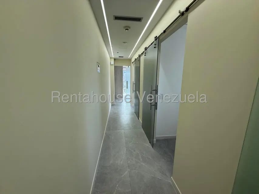 Comercial (Oficina) en Alquiler en Las Mercedes, Distrito Metropolitano - 16