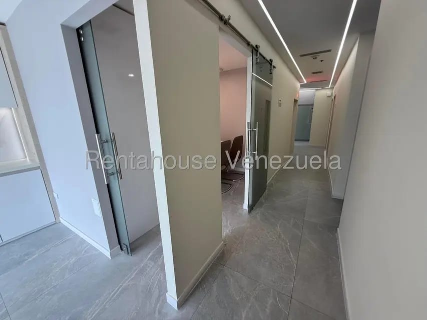 Comercial (Oficina) en Alquiler en Las Mercedes, Distrito Metropolitano - 22
