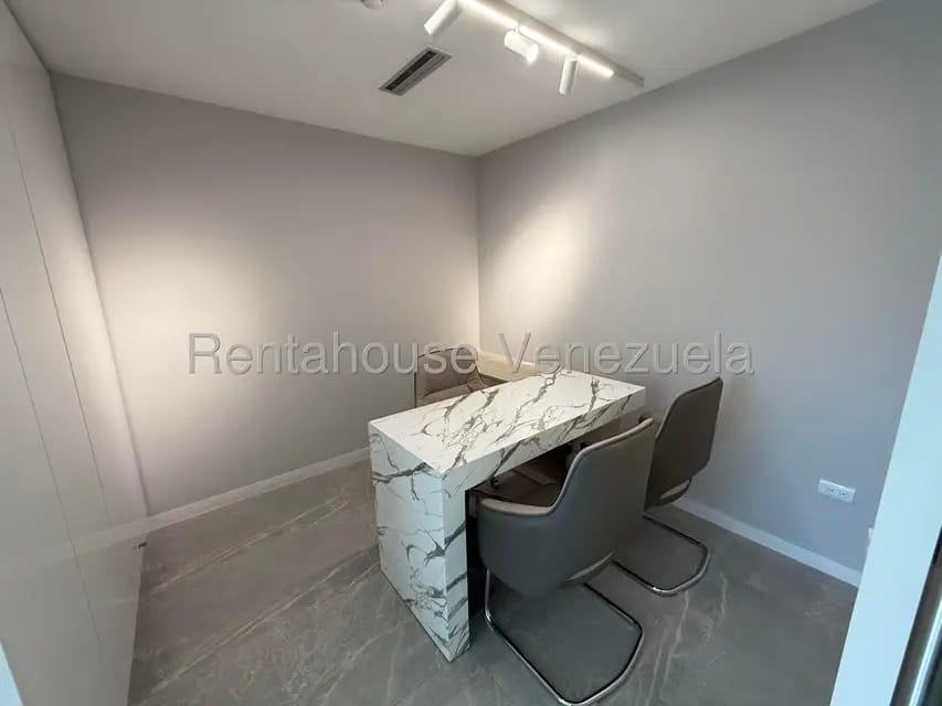 Comercial (Oficina) en Alquiler en Las Mercedes, Distrito Metropolitano - 24