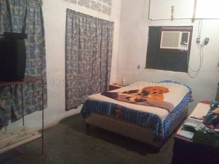 Terreno (Comercial) en Venta en Centro, Portuguesa - 11