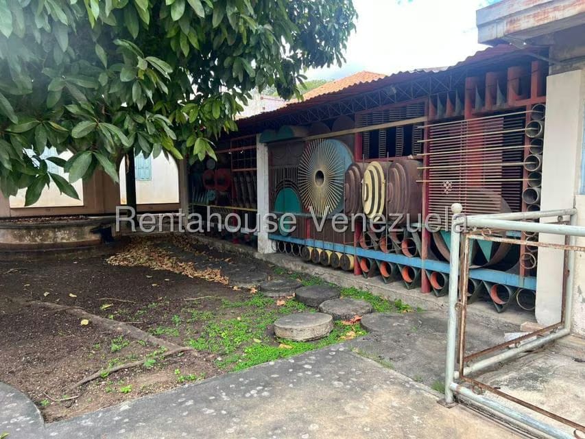 Comercial (Local Comercial) en Venta en Centro, Lara - 23