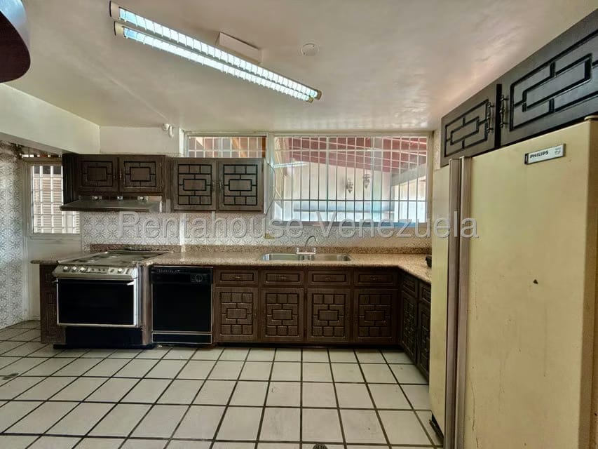 Casa (Multipes Niveles) en Venta en Santa Paula, Distrito Metropolitano - 24