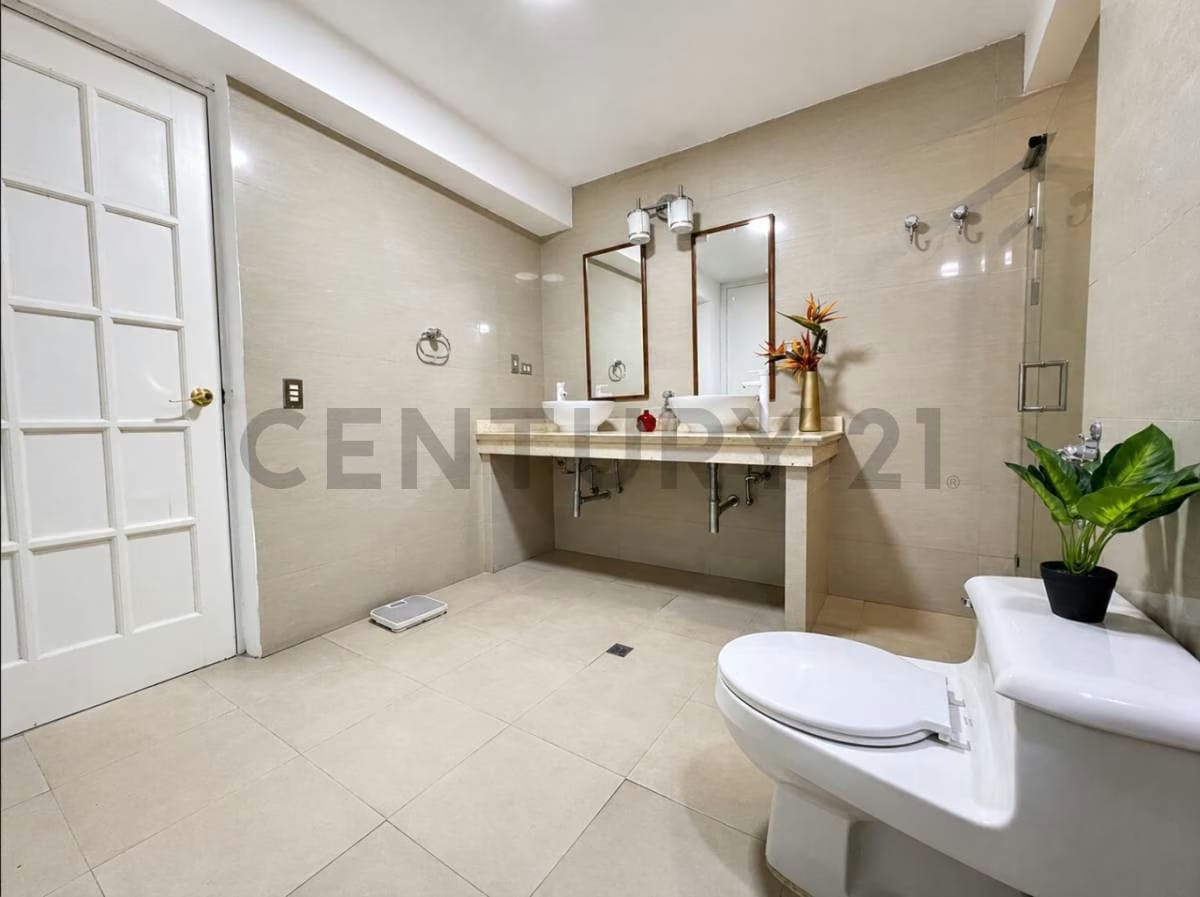 PH EN VENTA EN SEBUCAN, donde el Ávila y la ciudad se asoman en cada ventana - 25