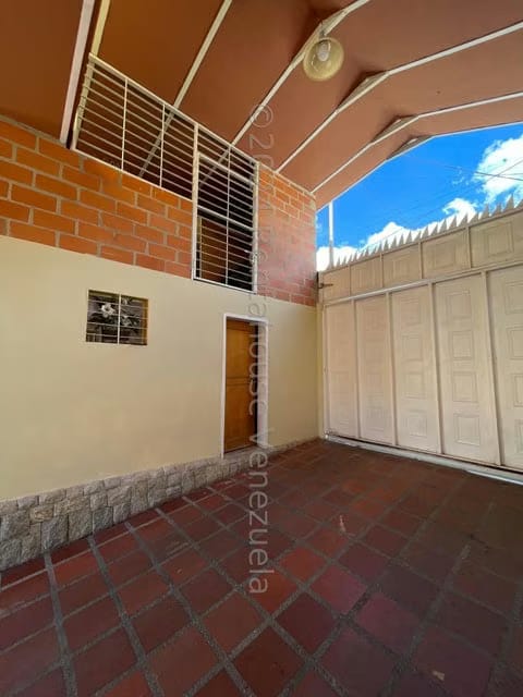 Casa (1 Nivel) en Venta en El Limon, Aragua - 68