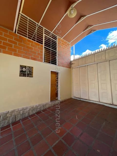 Casa (1 Nivel) en Venta en El Limon, Aragua - 71