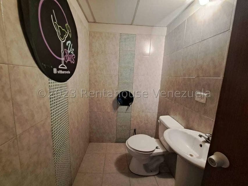Comercial (Local Comercial) en Venta en Los Jarales, Carabobo - 12