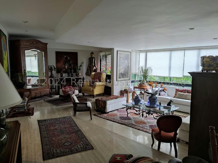 Apartamento (1 Nivel) en Venta en Lomas de La Lagunita, Distrito Metropolitano - 4