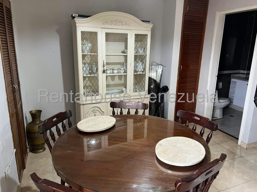 Casa (Duplex) en Venta en La Florida, Distrito Metropolitano - 7