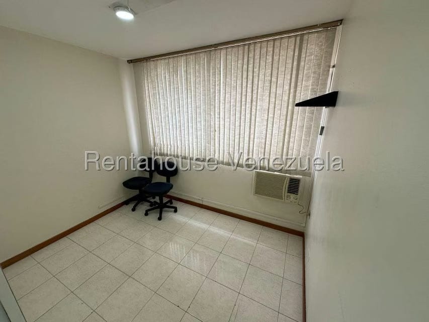Comercial (Oficina) en Alquiler en Las Mercedes, Distrito Metropolitano - 3