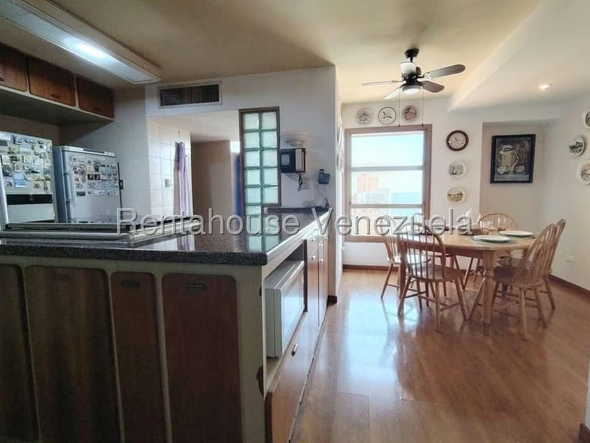Apartamento (1 Nivel) en Venta en La Lago, Zulia - 15