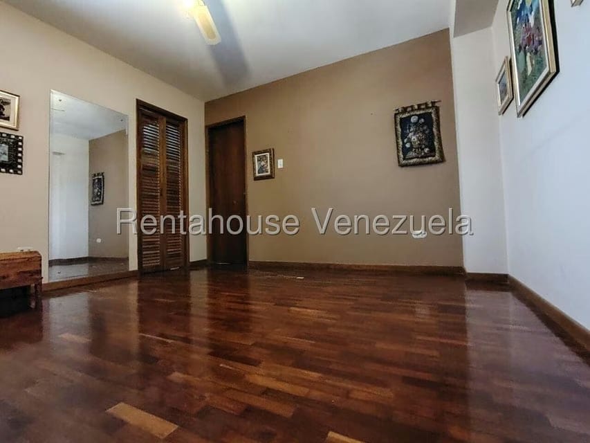 Apartamento (1 Nivel) en Venta en La Lago, Zulia - 27