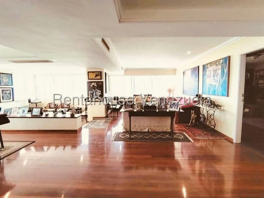 Apartamento (1 Nivel) en Venta en La Lago, Zulia - 4