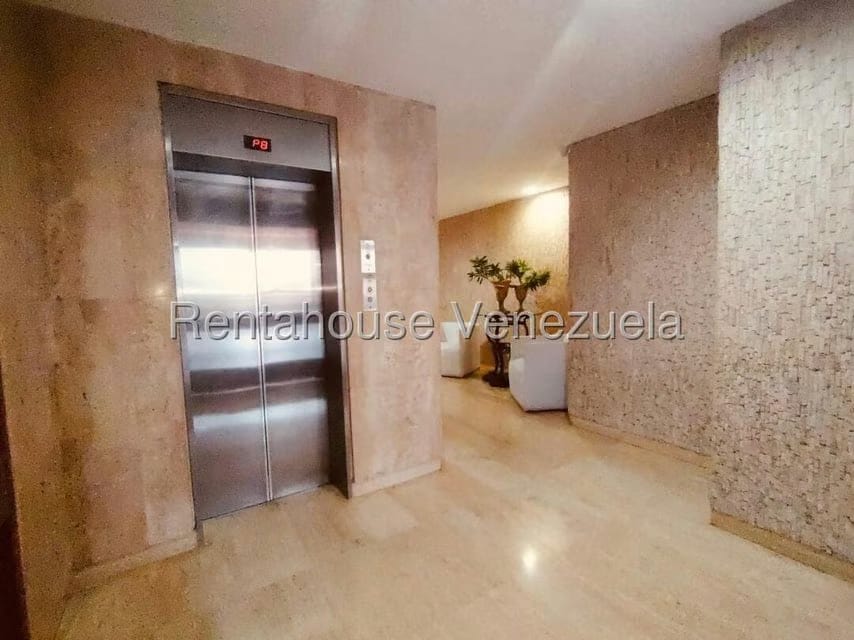 Apartamento (1 Nivel) en Venta en La Lago, Zulia - 41