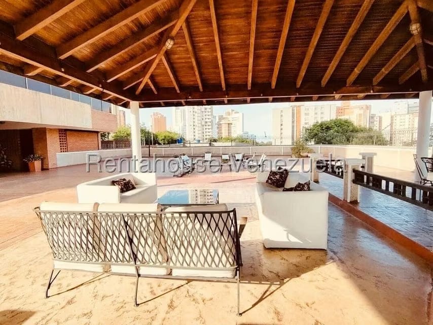 Apartamento (1 Nivel) en Venta en La Lago, Zulia - 43