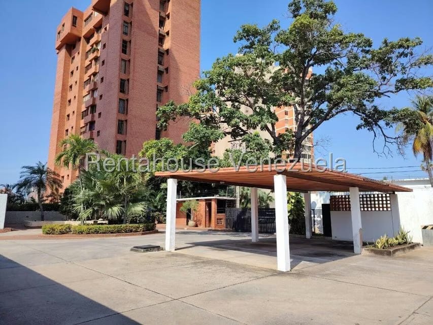 Apartamento (1 Nivel) en Venta en La Lago, Zulia - 58