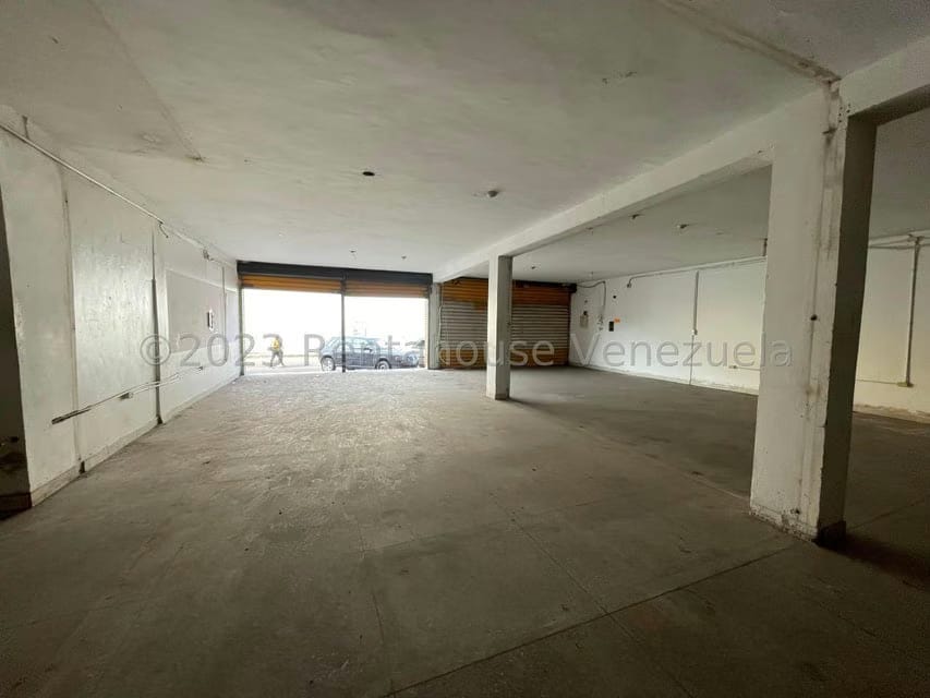 Comercial (Local Comercial) en Alquiler en Centro, Portuguesa - 11