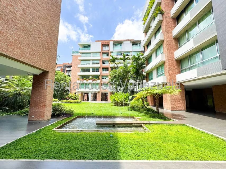 Apartamento (1 Nivel) en Venta en Campo Alegre, Distrito Metropolitano - 51