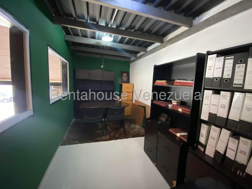 Comercial (Galpon - Deposito) en Venta en Miraflores, Portuguesa - 13
