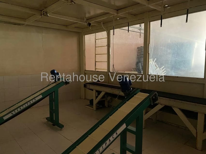 Comercial (Galpon - Deposito) en Venta en Miraflores, Portuguesa - 8