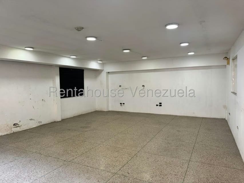 Comercial (Local Comercial) en Venta en Parroquia La Candelaria, Distrito Metropolitano - 15
