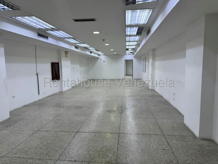 Comercial (Local Comercial) en Venta en Parroquia La Candelaria, Distrito Metropolitano - 8