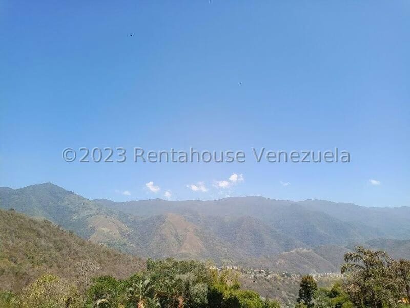 Terreno (Comercial) en Venta en Parque Caiza, Distrito Metropolitano - 23