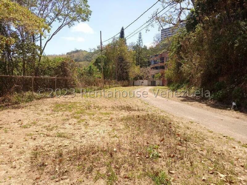 Terreno (Comercial) en Venta en Parque Caiza, Distrito Metropolitano - 36