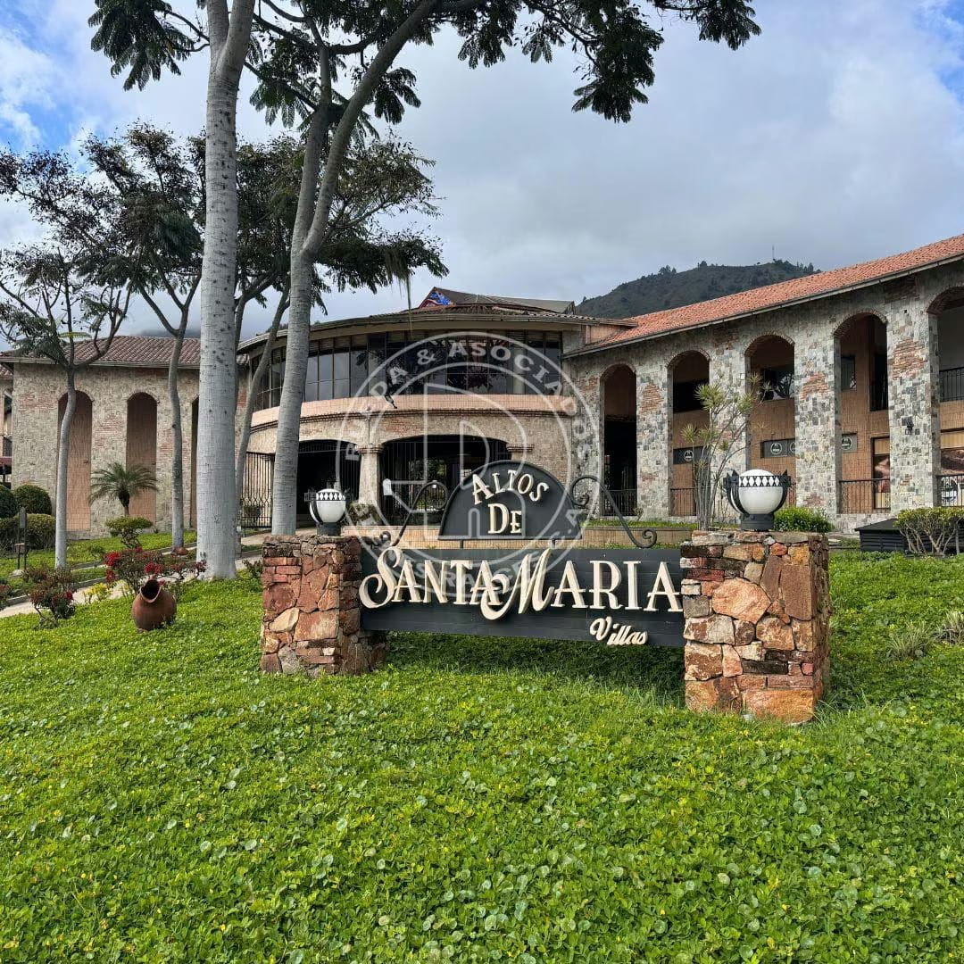 Thownhouse en Venta - Urb. Altos de Santa María - Mérida - Estado Mérida