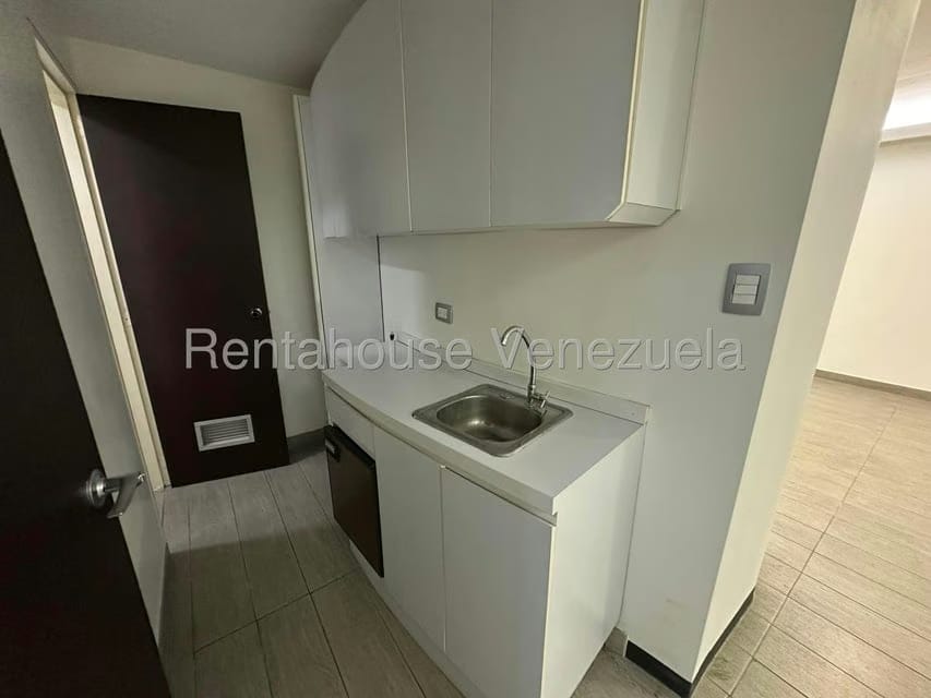 Comercial (Oficina) en Alquiler en Chuao, Distrito Metropolitano - 30