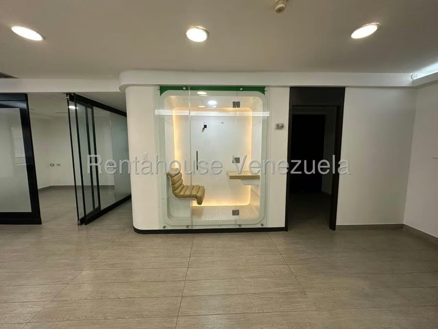 Comercial (Oficina) en Alquiler en Chuao, Distrito Metropolitano - 5