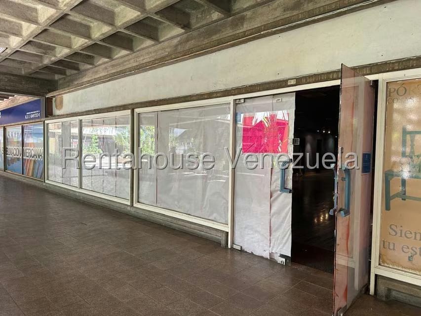 Comercial (Local Comercial) en Venta en Avenida Bella Vista, Zulia - 2