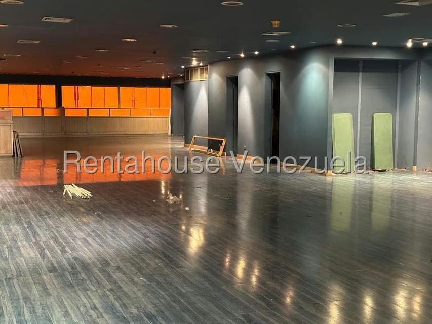 Comercial (Local Comercial) en Venta en Avenida Bella Vista, Zulia - 10