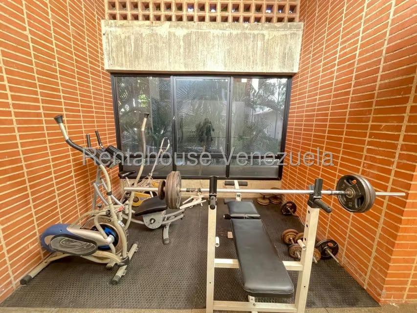 Apartamento (1 Nivel) en Alquiler en El Rosal, Distrito Metropolitano - 14