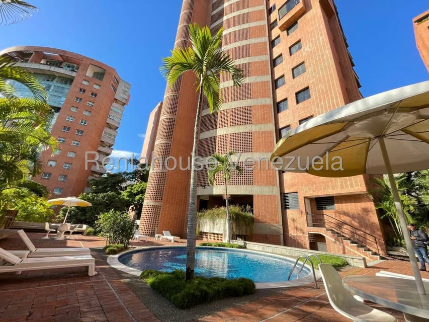 Apartamento (1 Nivel) en Alquiler en El Rosal, Distrito Metropolitano - 7