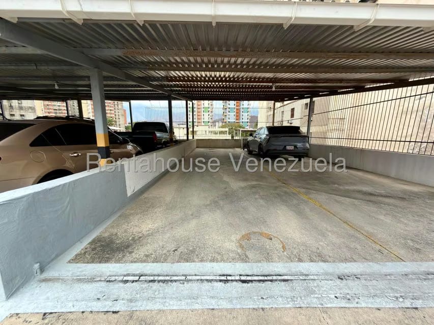 Apartamento (1 Nivel) en Venta en Zona Centro, Aragua - 36
