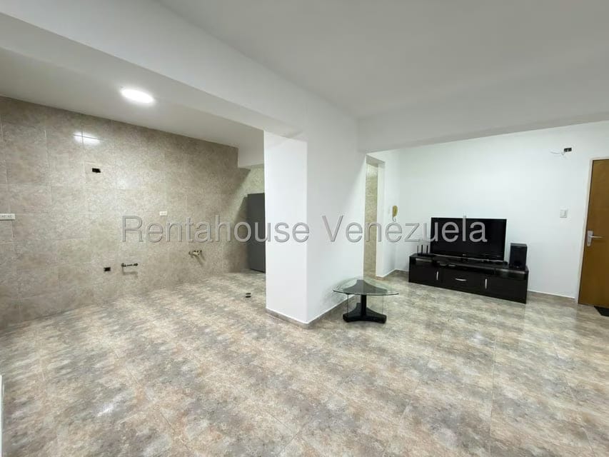 Apartamento (1 Nivel) en Venta en Zona Centro, Aragua - 48