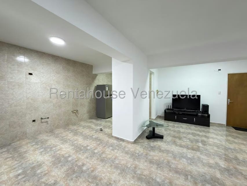 Apartamento (1 Nivel) en Venta en Zona Centro, Aragua - 9