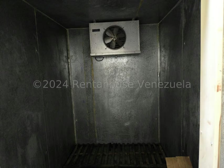 Comercial (Oficina) en Alquiler en Parroquia La Candelaria, Distrito Metropolitano - 16