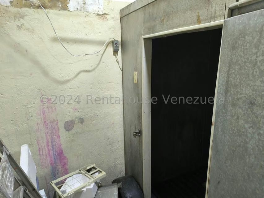 Comercial (Oficina) en Alquiler en Parroquia La Candelaria, Distrito Metropolitano - 19