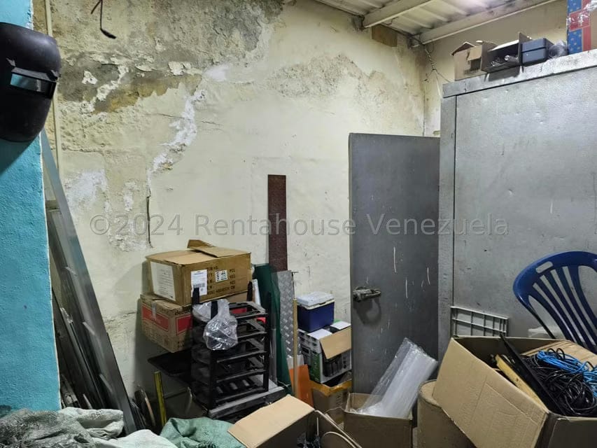 Comercial (Oficina) en Alquiler en Parroquia La Candelaria, Distrito Metropolitano - 10