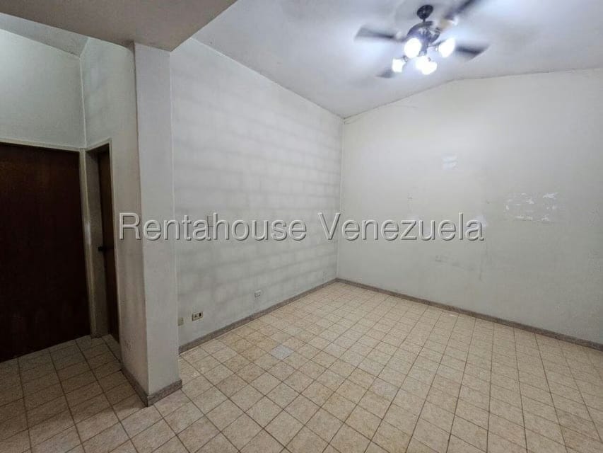 Casa (1 Nivel) en Venta en Andres Bello, Aragua - 28