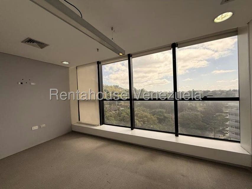 Comercial (Local Comercial) en Venta en La Lagunita Country Club, Distrito Metropolitano - 19