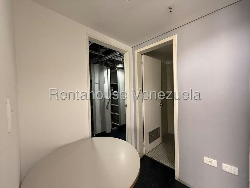 Comercial (Local Comercial) en Venta en La Lagunita Country Club, Distrito Metropolitano - 22