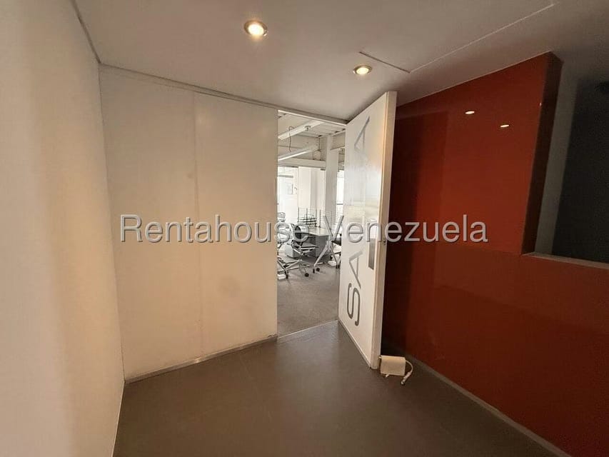 Comercial (Local Comercial) en Venta en La Lagunita Country Club, Distrito Metropolitano - 7