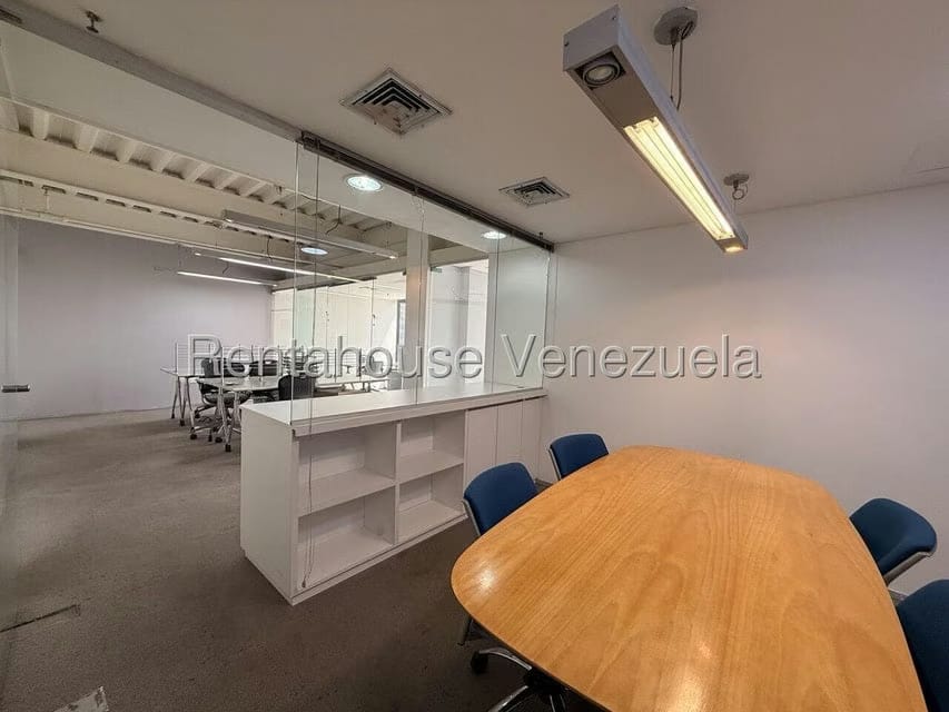 Comercial (Local Comercial) en Venta en La Lagunita Country Club, Distrito Metropolitano - 8