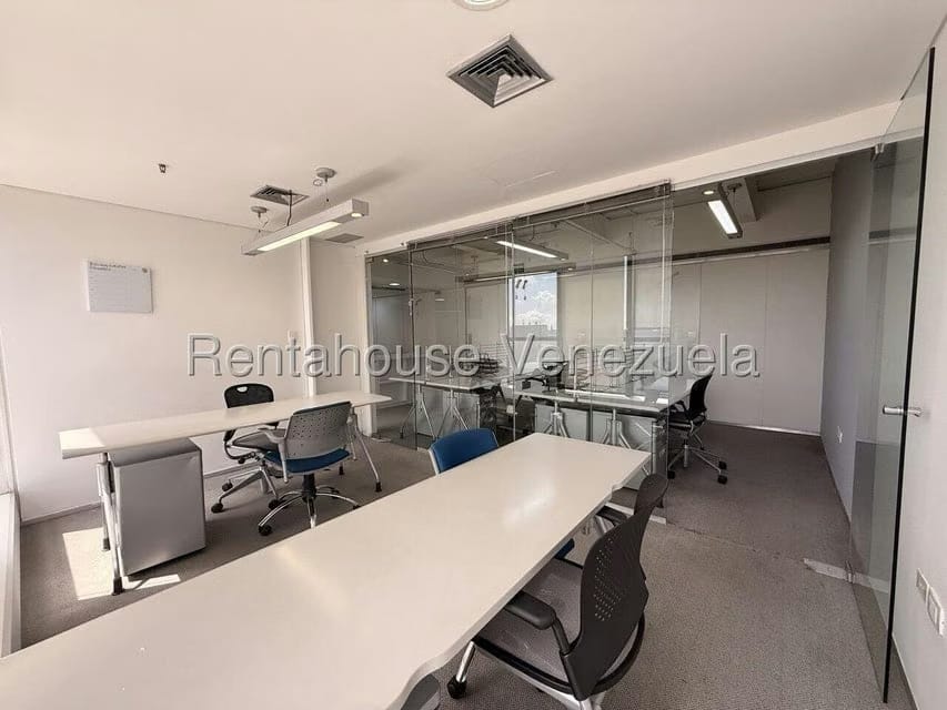 Comercial (Local Comercial) en Venta en La Lagunita Country Club, Distrito Metropolitano - 9