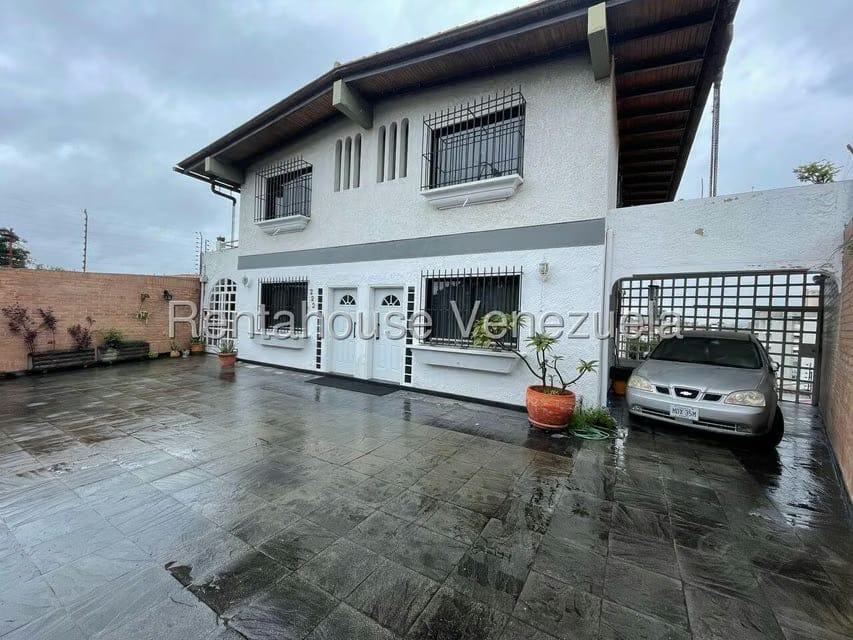 Casa (Multipes Niveles) en Venta en El Marques, Distrito Metropolitano - 4